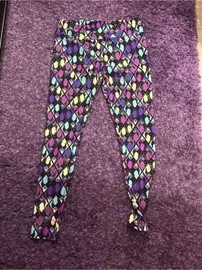 LuLaRoe Women’s Yellow, Purple & Black Maleficent Diamond Print Leggings TC